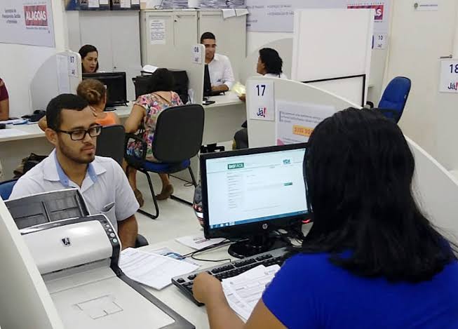 JUCEAL registra aumento de processos com entrada digital