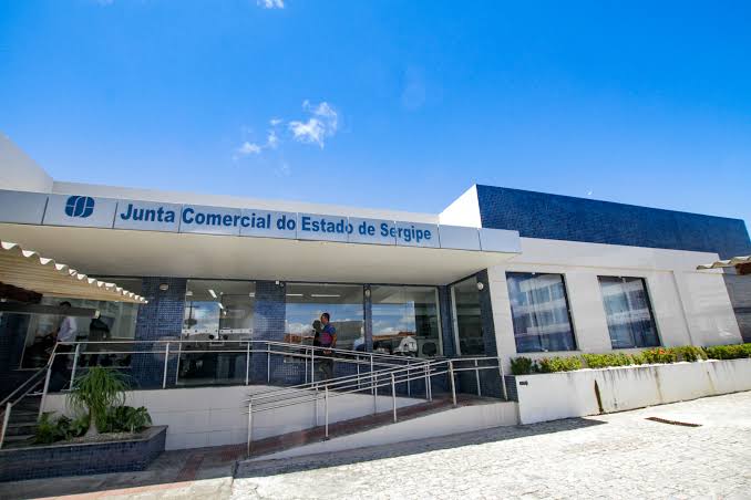 JUCESE facilita abertura de novas empresas